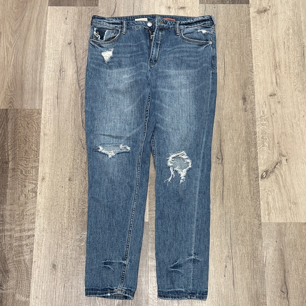 Pilcro Distressed Straight Leg Blue Jeans